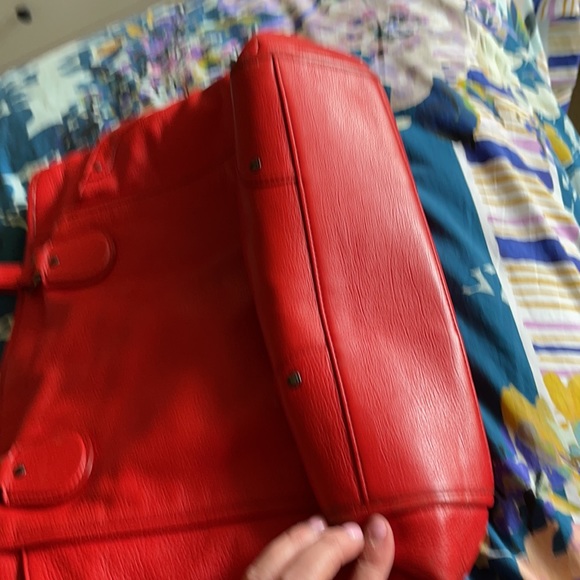 Slightly worn Coach briefcase in cherry red - Picture 7 of 7